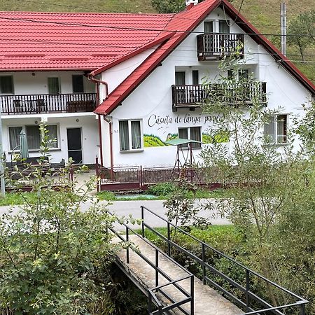 Hotel Casuta De Langa Padure Moeciu De Sus Zewnętrze zdjęcie